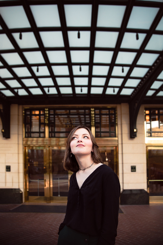 SEnior Girl at Bass Hall