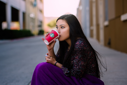 Southlake Senior Pictures - town square natural light